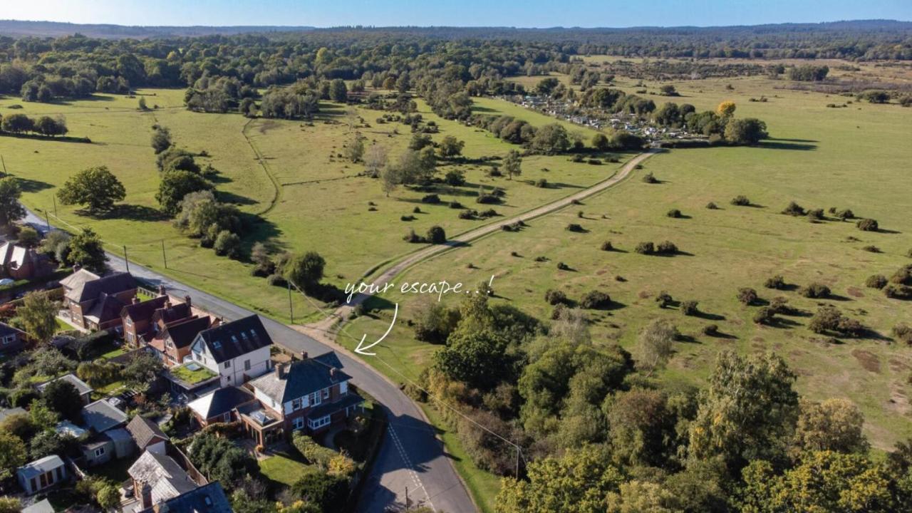 Surrey Lodge ブロッケンハースト エクステリア 写真